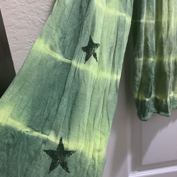 POL green tie dye long sleeve top - Picture 5 of 7